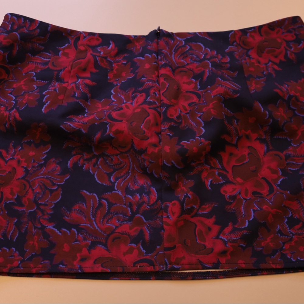 NWT White Fox Boutique Don’t Rush Mini Skirt - Picture 4 of 6